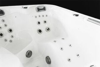 Swimspa Apollo - 6 Person, 4 Seats, 1 Lounger - Hot tubs Portugal Algarve Online Shopping Site