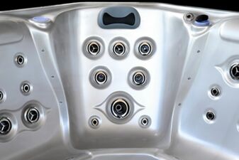 Hot Tub Maximus- 8 Person, 7 Seats, 1 Lounger - Hot tubs Portugal Algarve Online Shopping Site