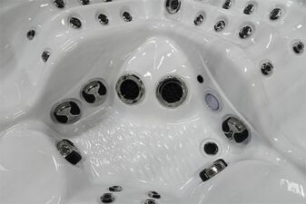 Hot Tub Onyx - 5 Person, 3 Seats, 2 Lounge - Hot tubs Portugal Algarve Online Shopping Site